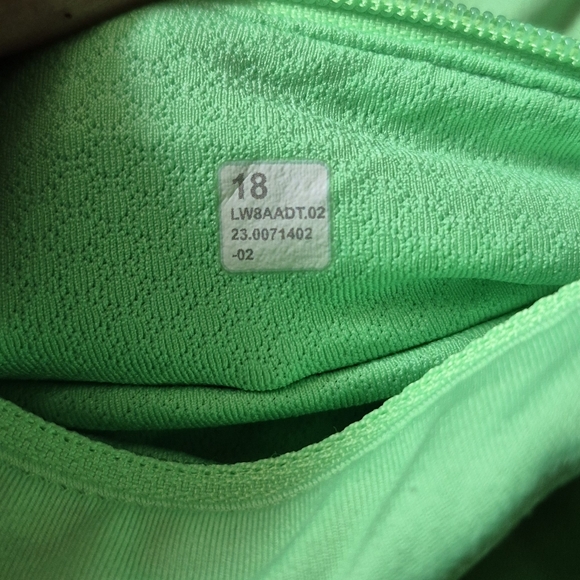 lululemon athletica Pace Rival Skirt/Skort Sz.18 Green - Picture 9 of 11